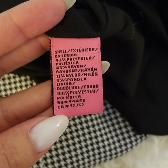 Dress - Picture 8 of 9